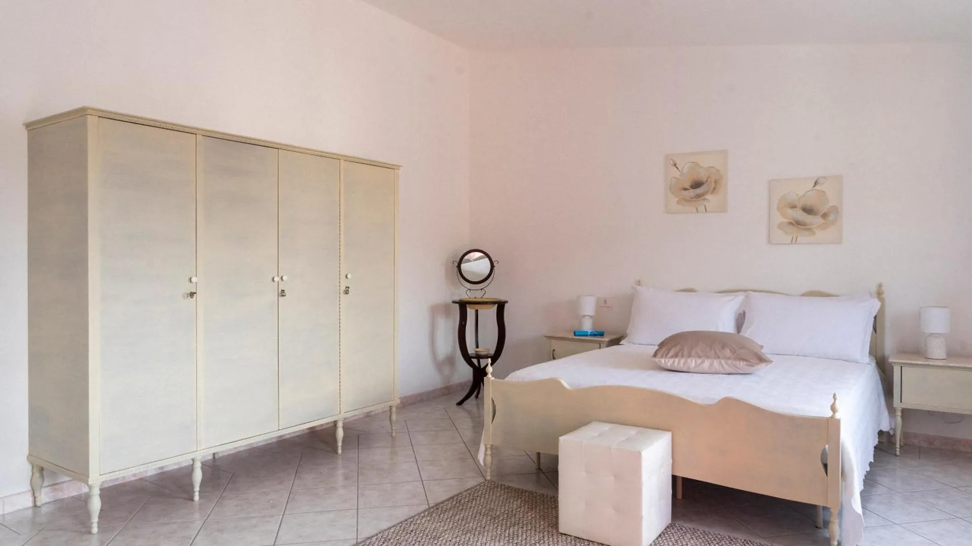 Casa Duesse Daire Orosei